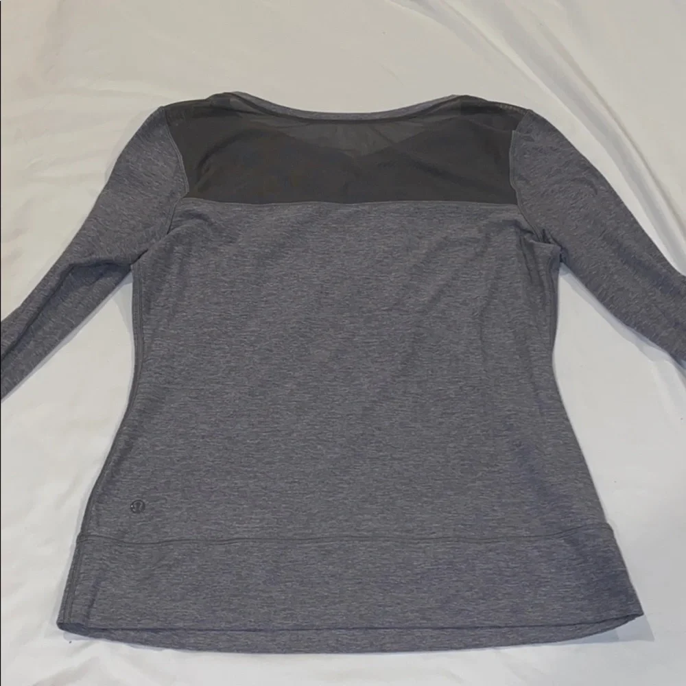 lululemon athletica Gray Long Sleeve Mesh Yoke Top